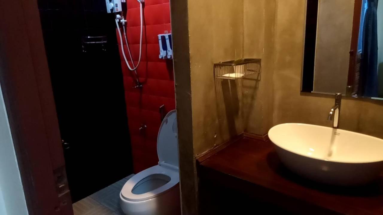 The Sekret Hotel Sungai Kolok Екстериор снимка